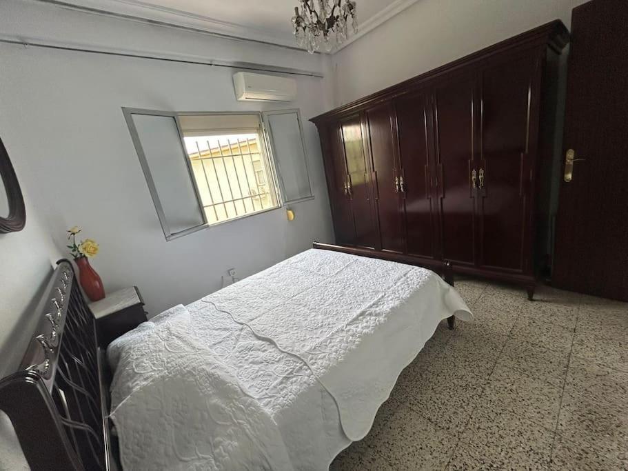 Apartamento Acogedor Seville Luaran gambar