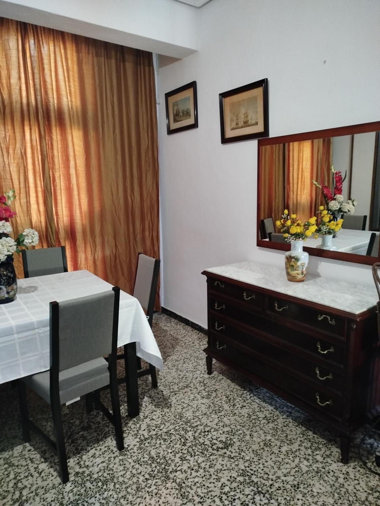 Apartamento Acogedor Seville Luaran gambar