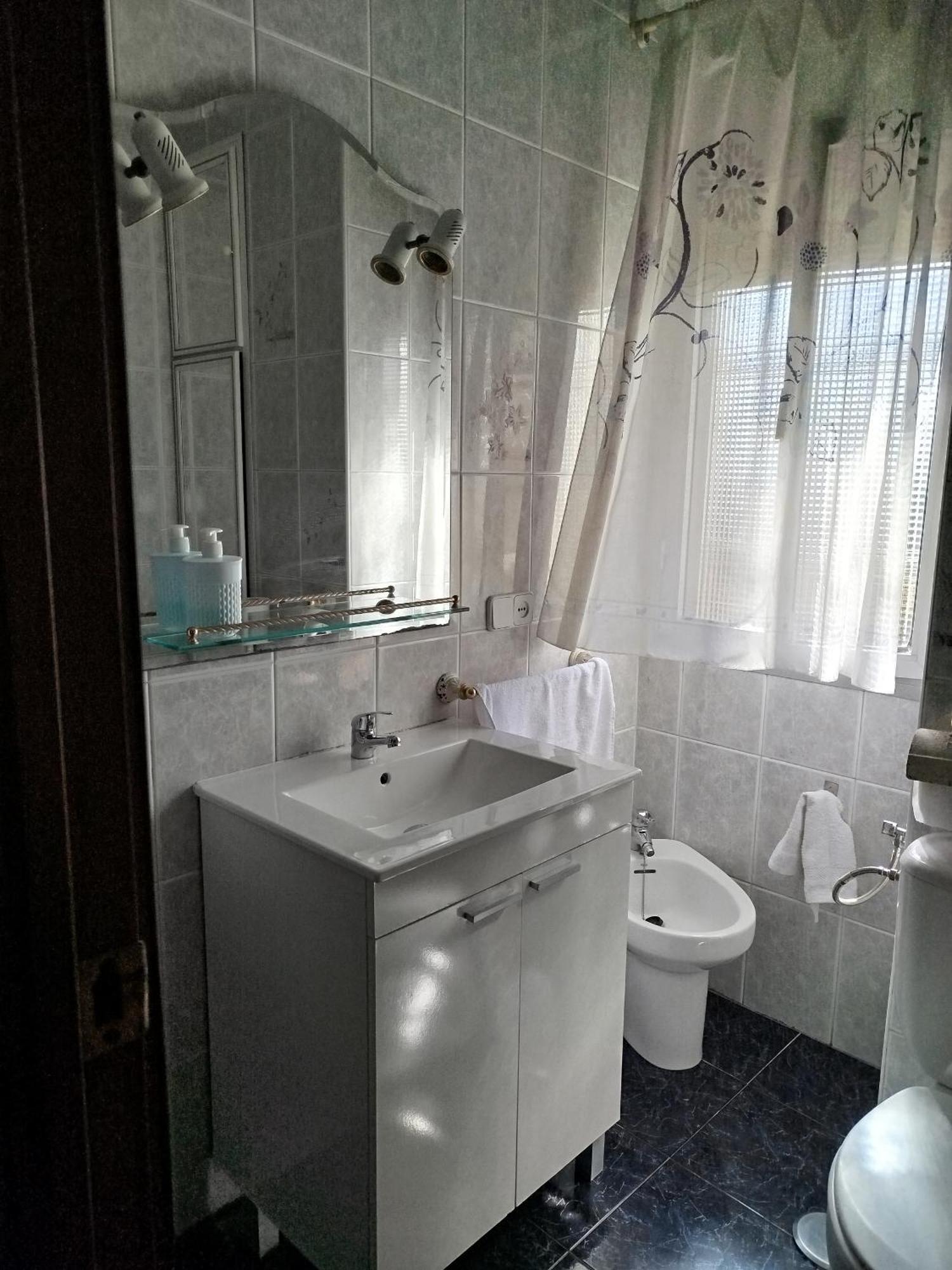 Apartamento Acogedor Seville Luaran gambar